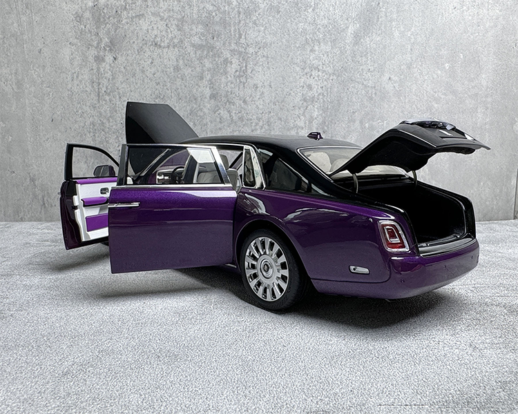 Limited collection of the original eight generations of Rolls-Royce Phantom car model 1:18 alloy car model gifts