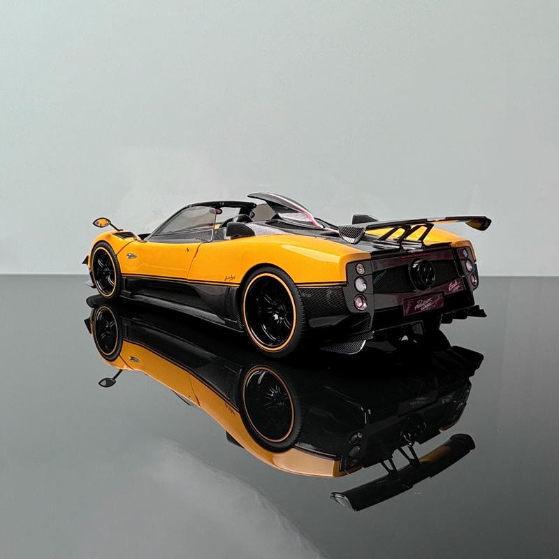 AR 1:18 Pagani Zonda Cinque 2009 Alloy Car Model