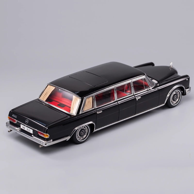 Kengfei 1:18 Benz Pullman W100 600 alloy car model collectible car model