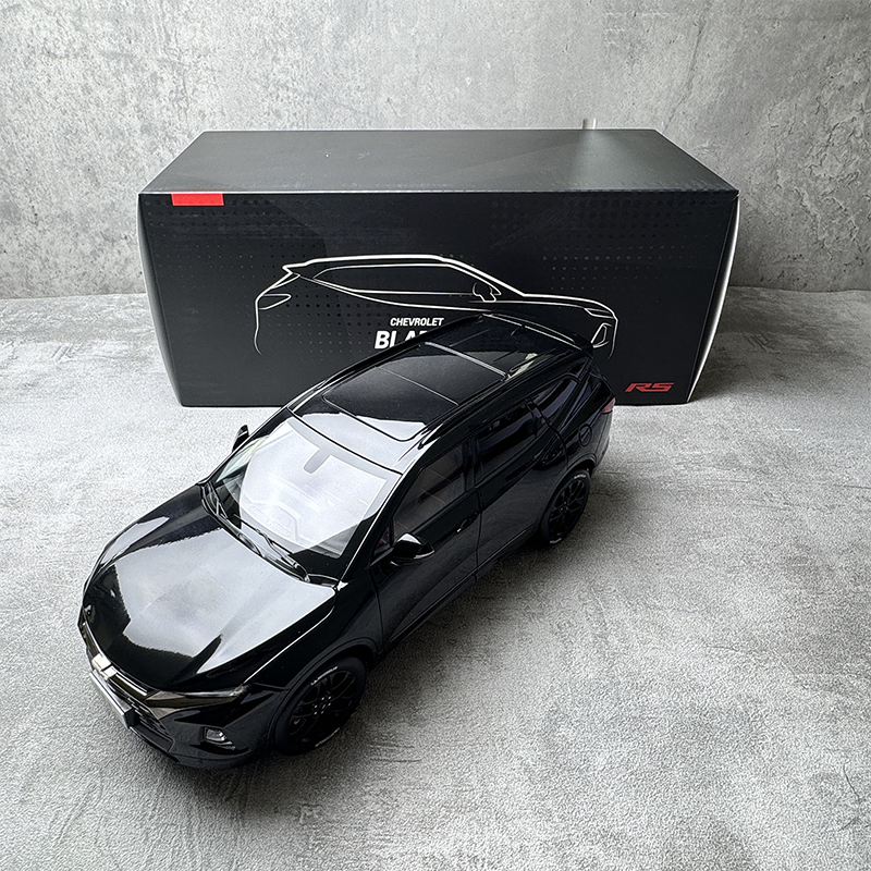 Original car model Shanghai GM 1:18 Chevrolet Blazer RS alloy simulation car model collection