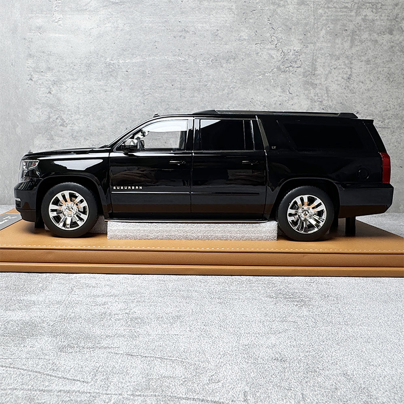 Chevrolet Suburban Black 2015 GOC&Vehicle Ar Co branded Resin Car Model 1:18