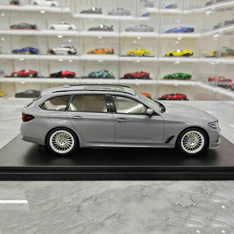 1:/18  GT Spirit  BMW Alpina B5 Touring G31 resin car model