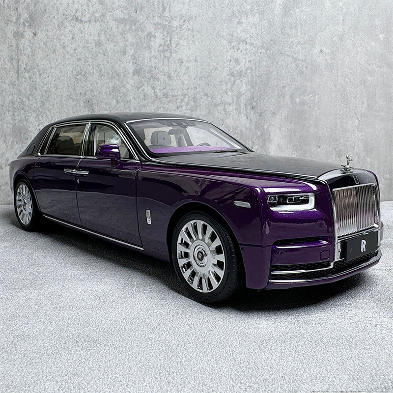 Limited collection of the original eight generations of Rolls-Royce Phantom car model 1:18 alloy car model gifts