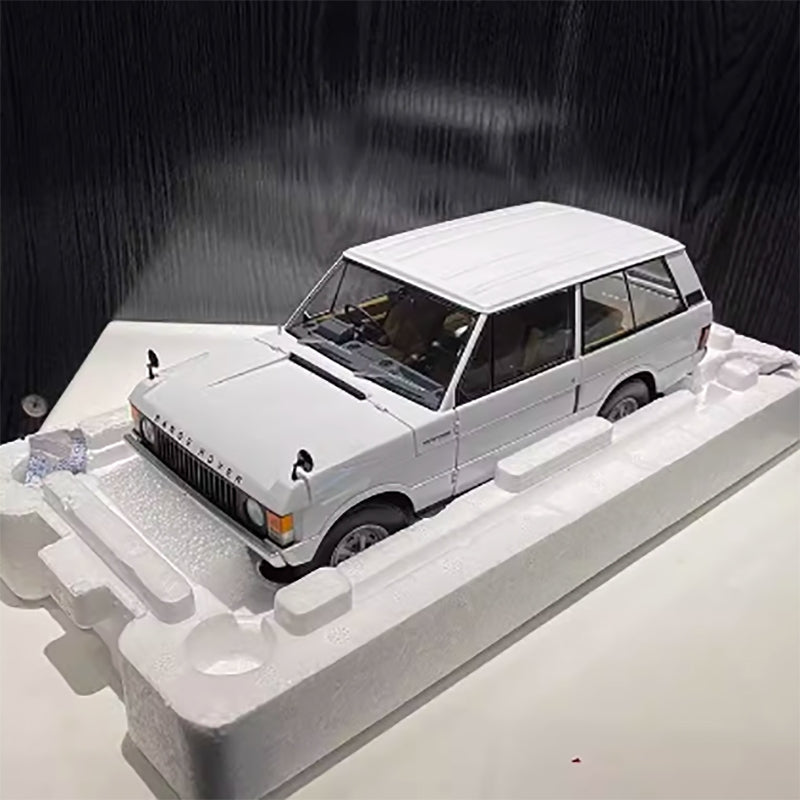 1: 18 AlmostReal Range Rover 1970 first generation Range Rover alloy SUV off-road vehicle model