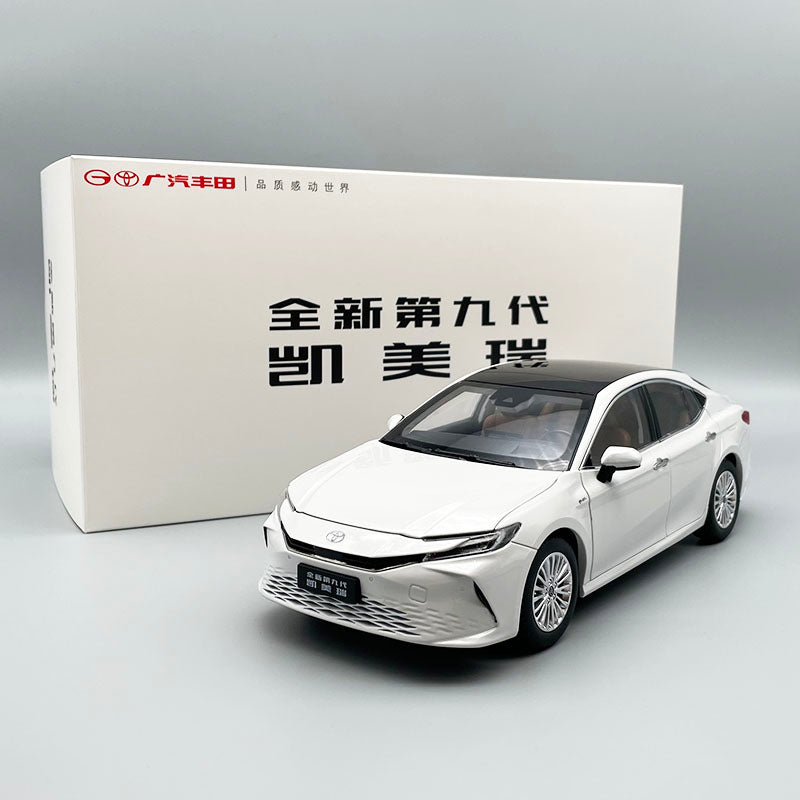 1:18 Toyota New Ninth Generation Camry TOYOTA CAMRY 2024 Alloy Car Model Premium Gifts / Collectibles