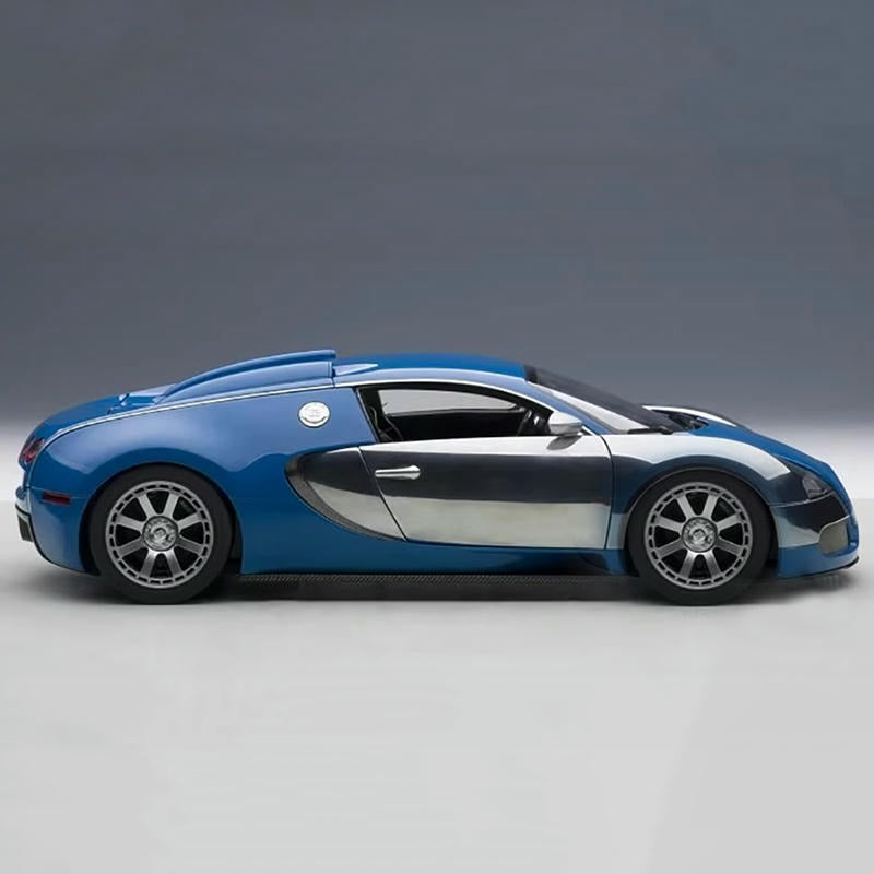 AUTOart 1:18 Bugatti Veyron LEDITION CENTENAIRE Car Model