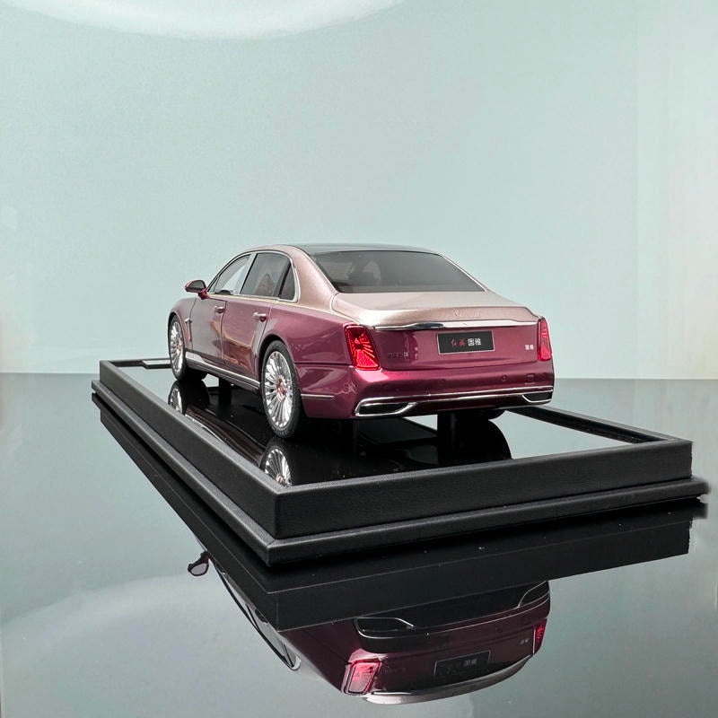 Hongqi Guoya Sedan 1/18 Resin Simulation Car Model Limited Edition Hardcover Edition