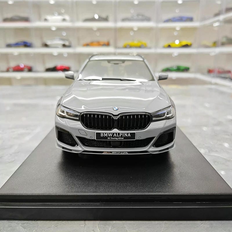 1:/18  GT Spirit  BMW Alpina B5 Touring G31 resin car model