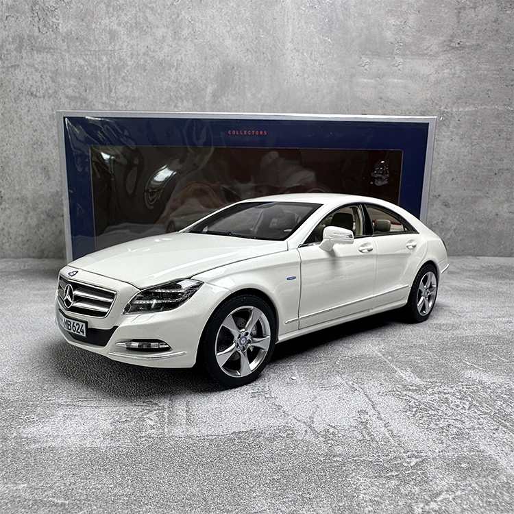 NOREV1:18 Mercedes-Benz CLS hunting version BRAKE alloy simulation car model classic sentiment