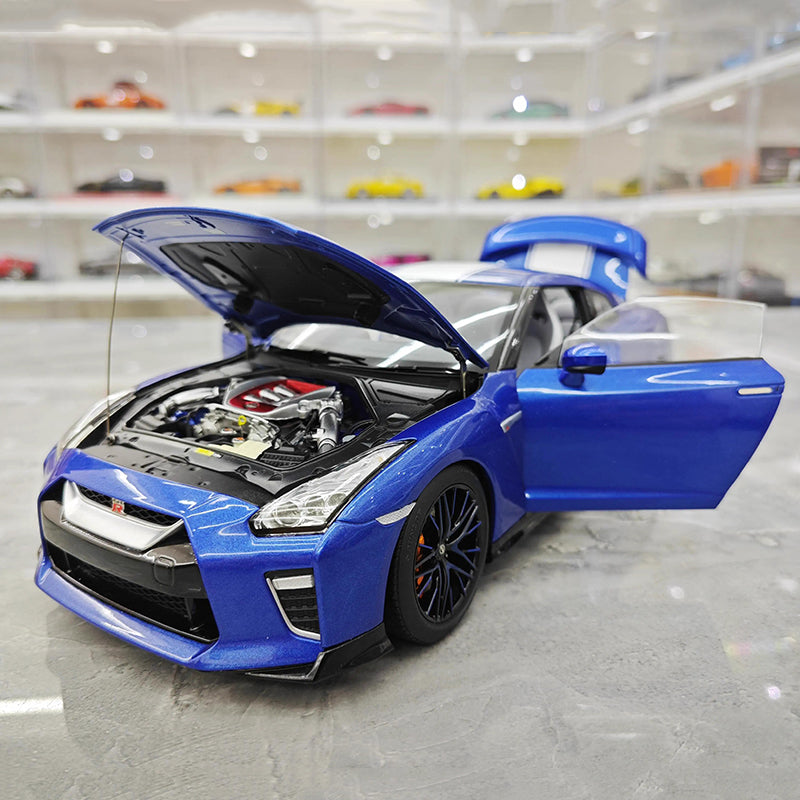 MH 1 18 Nissan GTR R35 Nissan 50th Anniversary Edition Simulation Alloy Car Model  Premium Collectible / Gifts