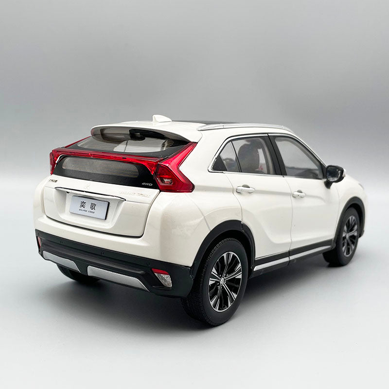 Original GAC Mitsubishi ECLIPSE CROSS 1:18 alloy simulation car model gifts