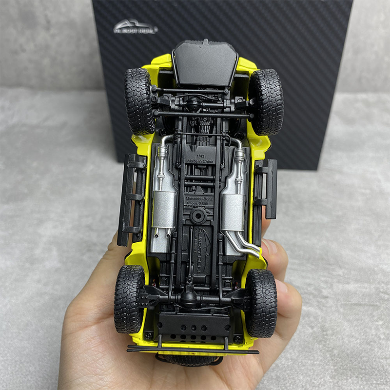 1: 43 Mercedes Benz Bosu Babos G800 Adventure Edition XLP Pickup Limited Edition Alloy Car Model AR