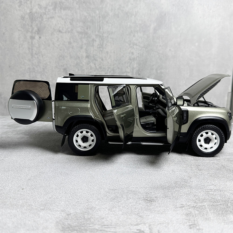 Almost Real 1:18 New Land Rover Defender 110 90 Kit 2020 Alloy Car Model Premium Collectibles, Souvenirs, Gifts