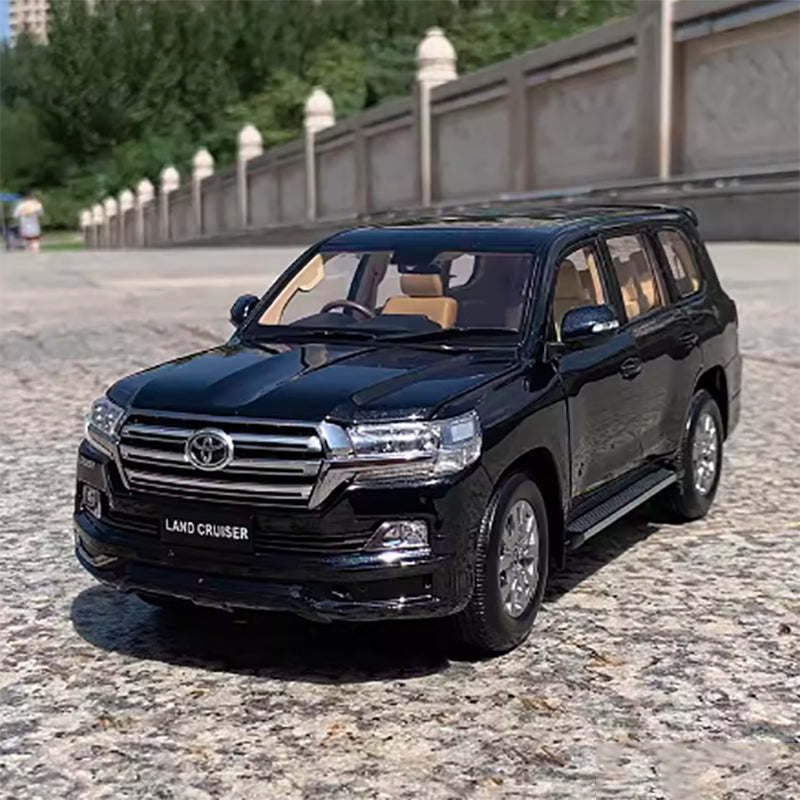 Kengfei Original Factory 1:18 Toyota Land Cruiser LC200 Land Cruiser Alloy Simulation Car Model