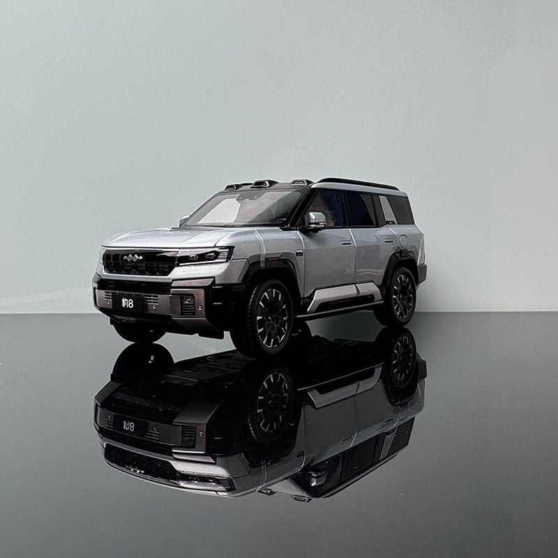 Original BYD Formula Leopard 8 car model BYD Leopard 8 SUV 1:18 off-road vehicle alloy car model collection