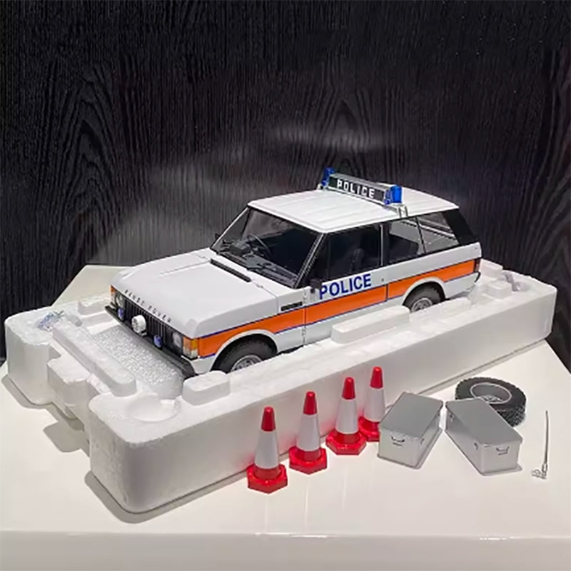 First generation Range Rover police car 1/18 AR ALMOST REAL alloy simulation car model